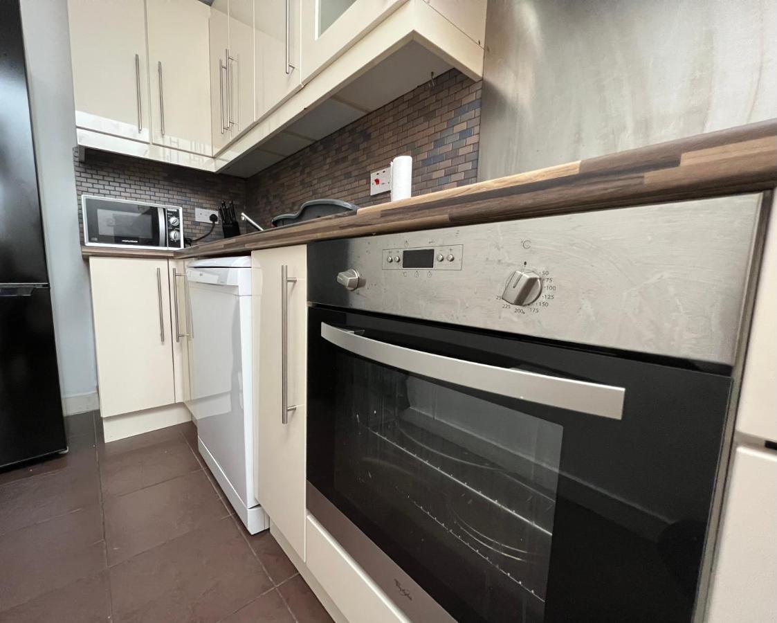 Appartamento Entire Flat In Euston-Kings Cross Londra Esterno foto